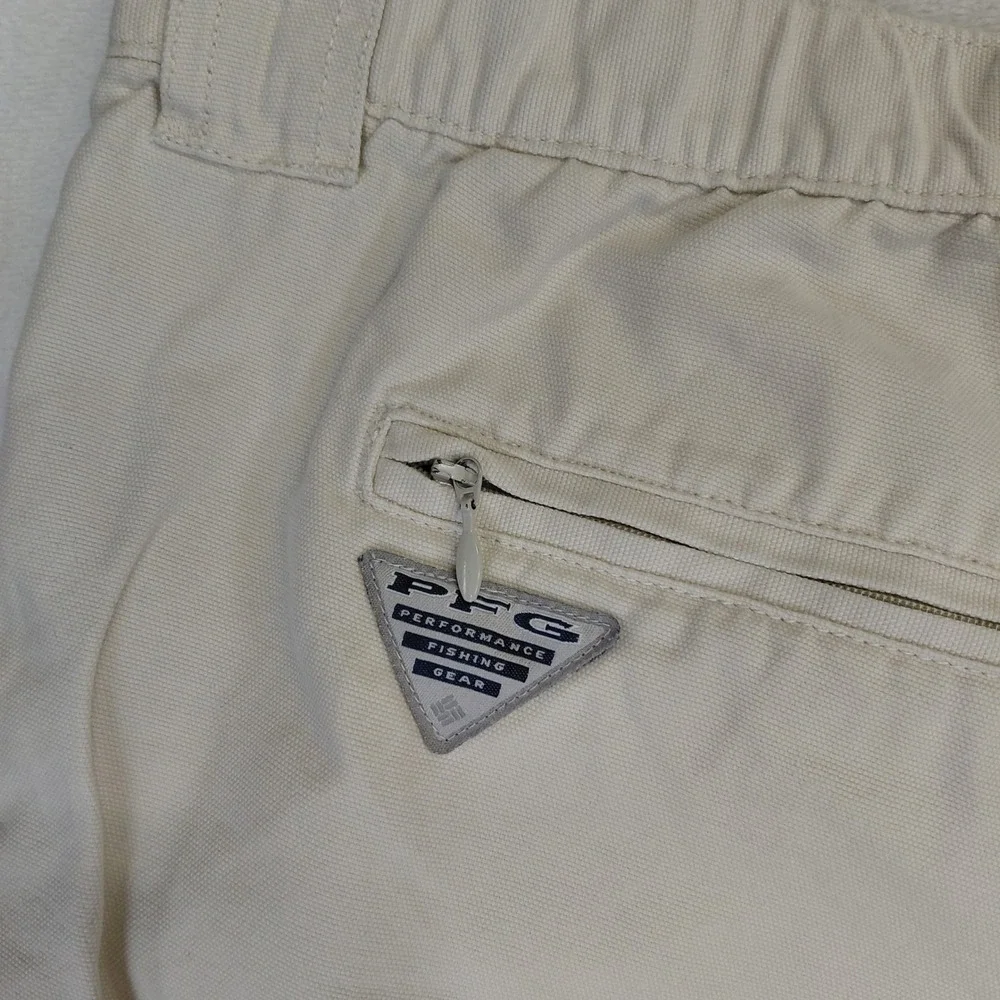 Columbia PFG Mens Beige Cotton Canvas Cargo‎ Fishing Shorts 5X 7L Big and Tall